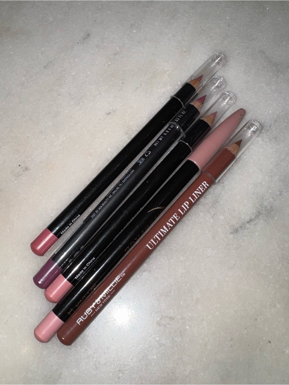 Lip liner bundle